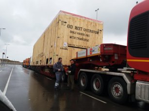 Embalaje de Maquinaria pesada para el Transporte Marítimo